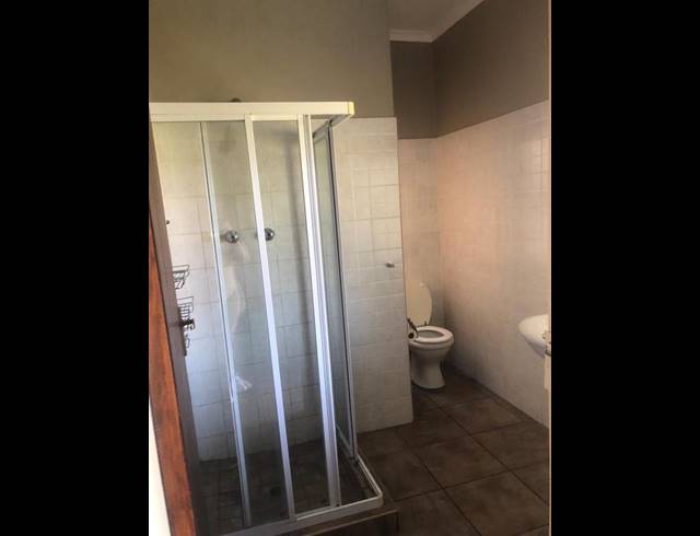 2 BEDROOM PROPERTY TO RENT IN DASSIE RAND